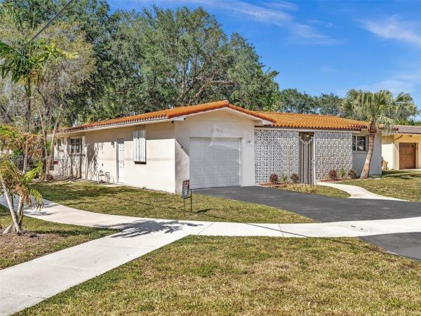Andigel, 1199 Ibis Ave, Miami Springs, Florida 33166, image 3