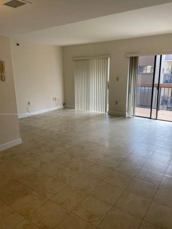 Aragon Towers, 5249 NW 7th St #303, Miami, Florida 33126, image 3