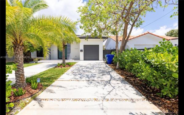 Stuart Terrace, 2661 SW 25th Ter, Miami, Florida 33133, image 3