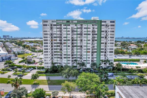 Bayview Towers North, 2150 Sans Souci Blvd #B611, North Miami, Florida 33181, image 2