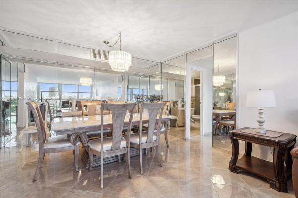 De Soto Park North, 2001 Atlantic Shores Blvd #520, Hallandale Beach, Florida 33009, image 1