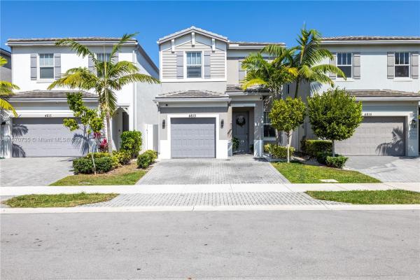 Hidden Trails, 4813 NW 48th Ter, Tamarac, Florida 33319, image 1
