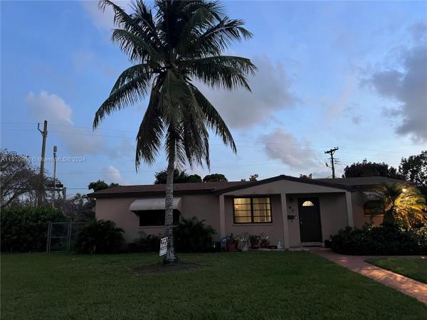 Andover, Miami Gardens, Florida 33179, image 2