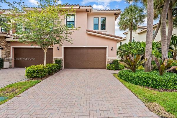 The Cove At Lago Mar, 125 SW 127th Ter, Plantation, Florida 33325, image 3