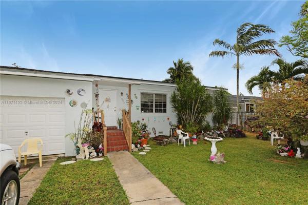 Newport, 655 NW 10th St, Homestead, Florida 33030, image 3