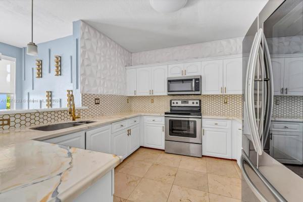 6324 SW 165th Ave, Unincorporated Dade County, Florida 33193, image 3