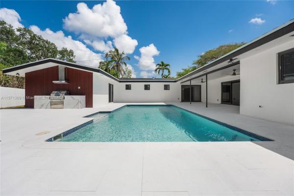 Mangowood, 8201 SW 151st St, Palmetto Bay, Florida 33158, image 1