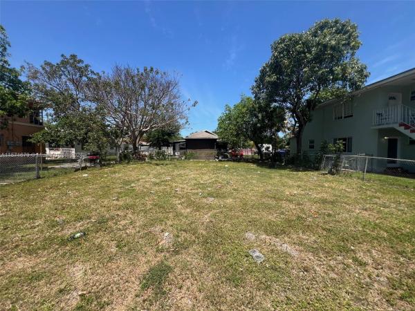 De Leon Park, 919 NW 29th Ter, Miami, Florida 33127, image 1