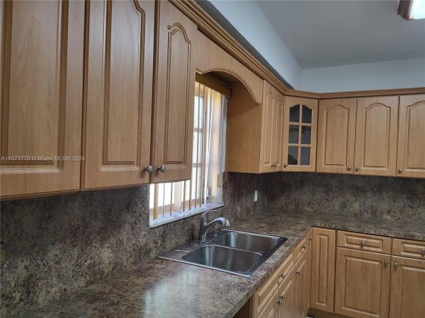 Allendale, 4125 NW 5th Ave, Miami, Florida 33127, image 3