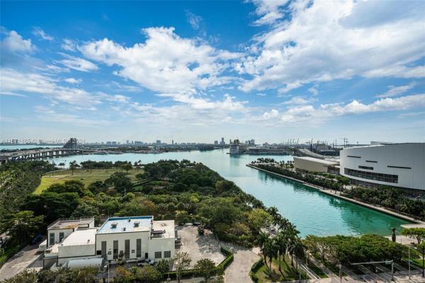 900 Biscayne Bay, 900 Biscayne Blvd #2212, Miami, Florida 33132, image 1