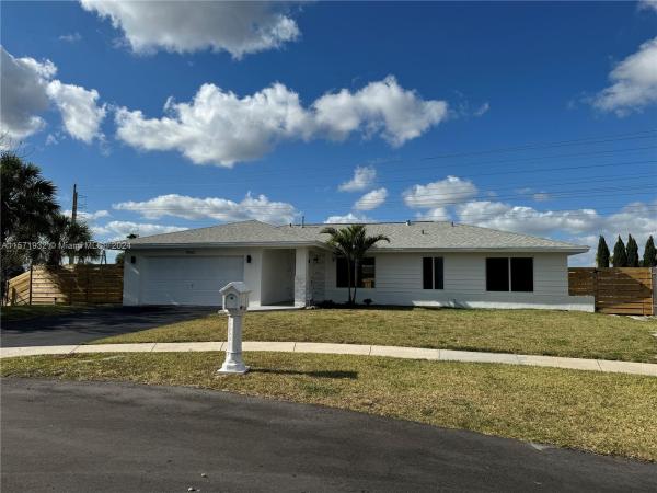 Winston Park, 8463 SW 133rd Pl, Kendale Lakes, Florida 33183, image 3