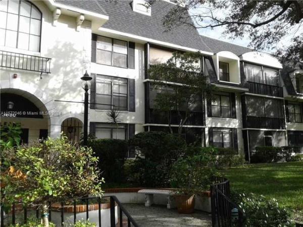 International Village At Inverrary, 3680 Inverrary Dr #3X, Lauderhill, Florida 33319, image 1