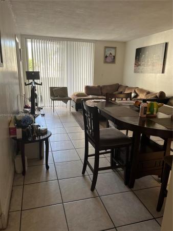 Samari Lake East, 10090 Nw 80th Ct #1233, Hialeah Gardens, Florida 33016, image 3