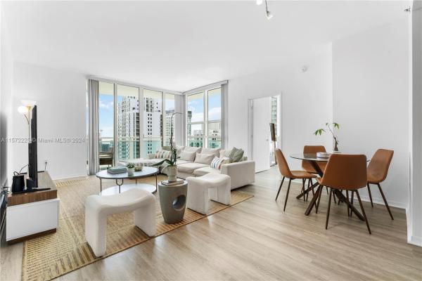 The Plaza On Brickell West, 951 Brickell Ave #3711, Miami, Florida 33131, image 1