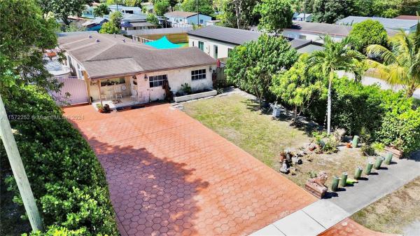 Fulford By The Sea, 1574 NE 174th St, North Miami Beach, Florida 33162, image 3
