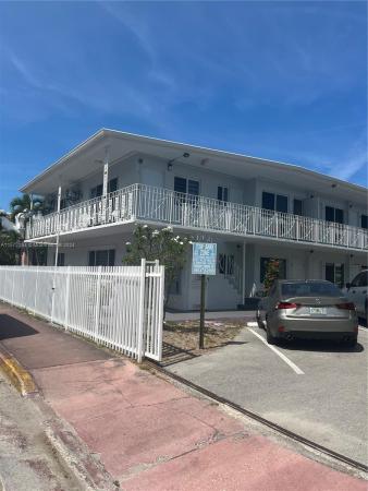 8129 Abbott Ave #5, Miami Beach, Florida 33141, image 3