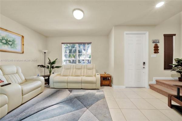 Kendall Commons Residential, 16845 SW 95th St #., Kendall, Florida 33196, image 3
