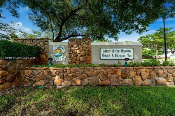 Village Homes At Lakes Of The Meadow, 15232 SW 46th Ln #GR-72, Kendall West, Florida 33185, image 2