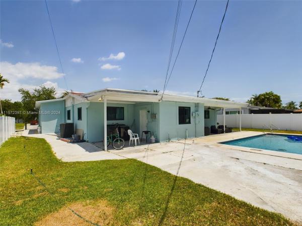 Cutler Ridge Pines, 9020 SW 198th Ter, Cutler Bay, Florida 33157, image 2