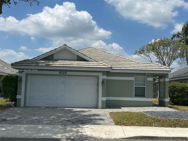 Arborwood, 9325 Arborwood Cir, Davie, Florida 33328, image 1