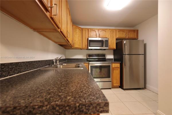 Cypress Club Of Kendale, 14250 SW 62nd St #310, Kendale Lakes, Florida 33183, image 3