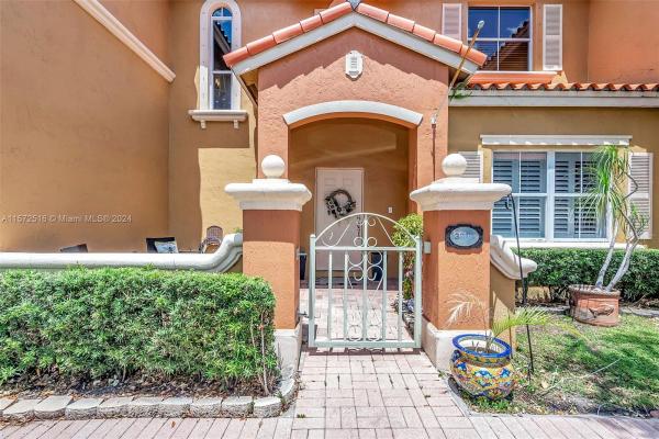 Villa Vizcaya, 8401 NW 139th Ter #3208, Miami Lakes, Florida 33016, image 1