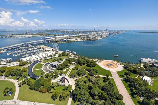 50 Biscayne, 50 Biscayne Blvd #4502, Miami, Florida 33132, image 3