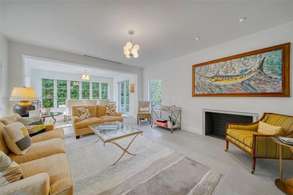 Flamingo Terrace, 2534 Flamingo Dr, Miami Beach, Florida 33140, image 3