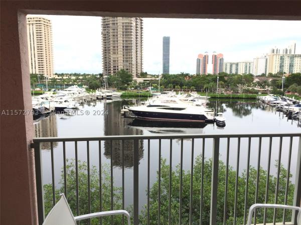 The Yacht Club At Aventura, 19655 E Country Club Dr #6504, Aventura, Florida 33180, image 1