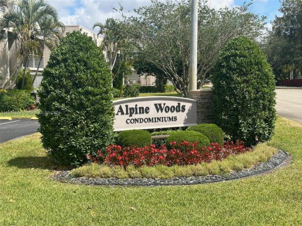 Alpine Woods, 8528 Old Country Mnr #122, Davie, Florida 33328, image 1