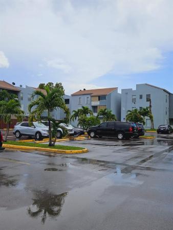 Los Suenos, 1735 W 60th St #M303, Hialeah, Florida 33012, image 1