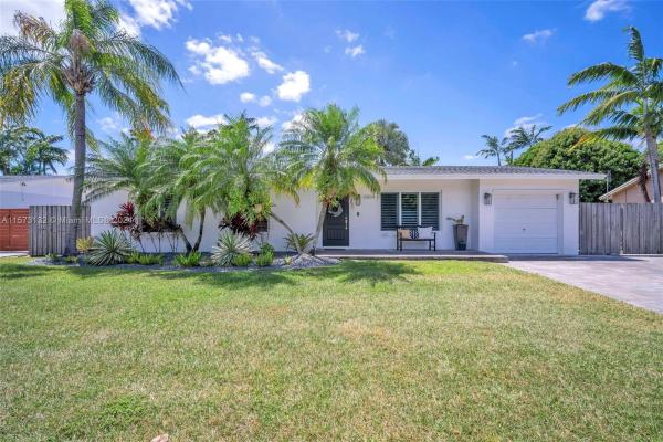 Devon Aire Estates, 10804 SW 124th Pl, The Crossings, Florida 33186, image 1