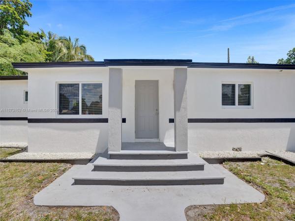 Dixie Gardens, 917 N 24th Ave, Hollywood, Florida 33020, image 1