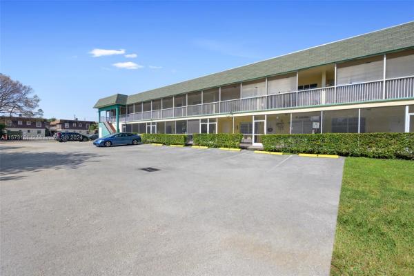 Kings Way, Hollywood, Florida 33020, image 3