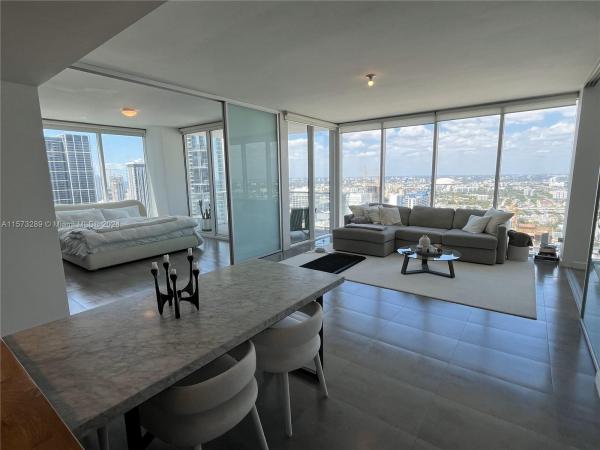 Ten Museum Park Residential, 1040 Biscayne Blvd #3807, Miami, Florida 33132, image 1