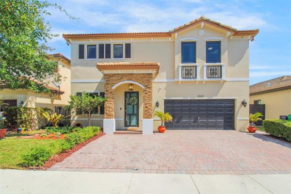 Enclave At Black Point Marina, 10431 SW 228th Ter, Cutler Bay, Florida 33190, image 1