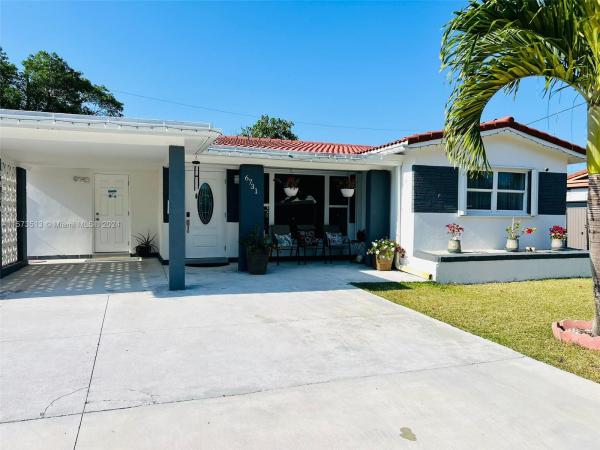 Driftwood Acres, 6731 Greene St, Hollywood, Florida 33024, image 2