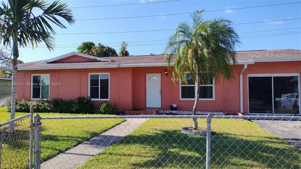 Coral Reef Center, 10520 SW 151st Ter, Richmond Heights, Florida 33176, image 1