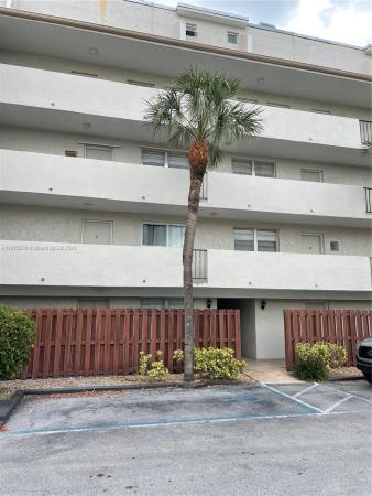 Dadeland Grove, 6900 N Kendall Dr #A103, Pinecrest, Florida 33156, image 1
