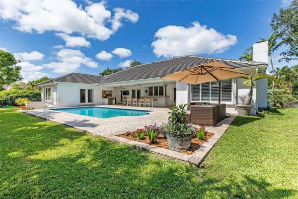 Clinton Grove Estates, 15841 SW 83rd Ave, Palmetto Bay, Florida 33157, image 1