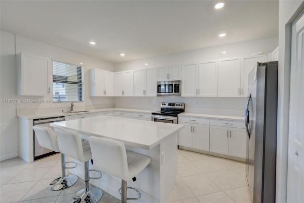 Silver Palms North, 11887 SW 234th St, Princeton, Florida 33032, image 1