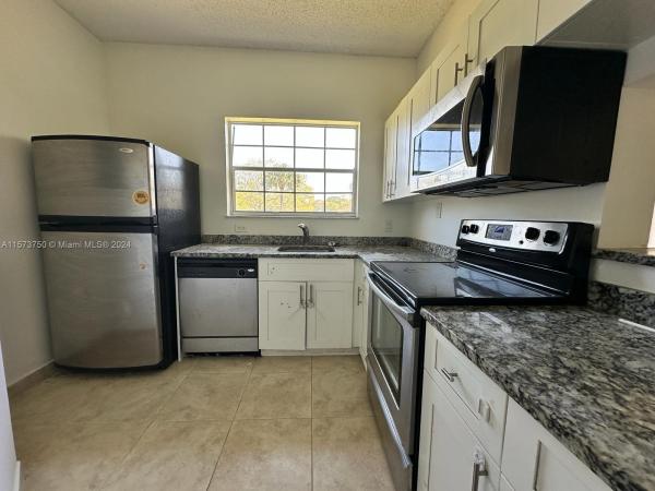 Water's Edge At Deerfield, 800 Cypress Park Way #L1, Deerfield Beach, Florida 33064, image 1