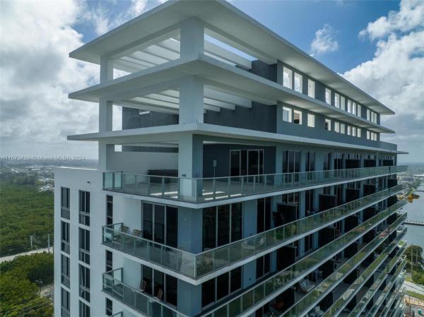 The Harbour North Tower, 16385 Biscayne Blvd #4, North Miami Beach, Florida 33160, image 1