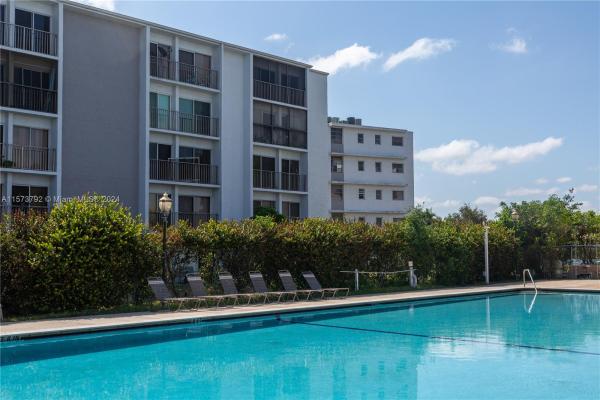 Lakeshore At University Park, 8610 N Sherman Cir #501, Miramar, Florida 33025, image 1