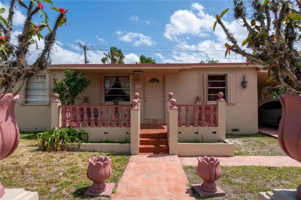 Linwood Gardens, 6404 Evans St, Hollywood, Florida 33024, image 1