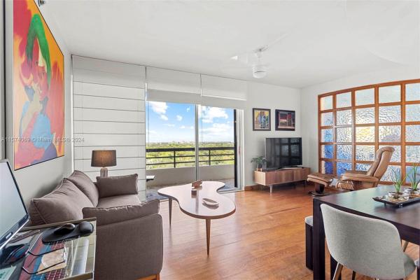 Granada Park, 720 Coral Way #13D, Coral Gables, Florida 33134, image 3