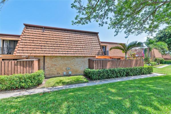 Sherwood Lakes, 1714 17th Ln, Greenacres, Florida 33463, image 3
