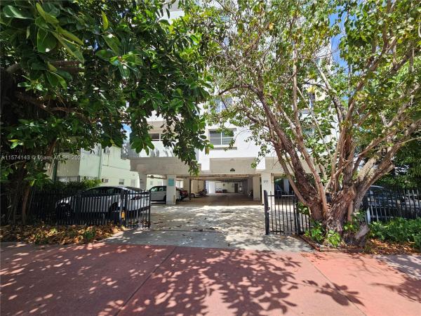 The Alton, 1200 14th St #3E, Miami Beach, Florida 33139, image 2