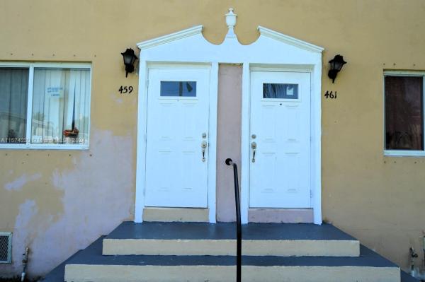 Sunset Palm Villas, 459 NW 84th St #459, West Little River, Florida 33150, image 3