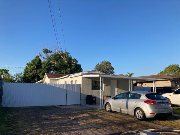 2928 NW 30th St, Unincorporated Dade County, Florida 33142, image 1